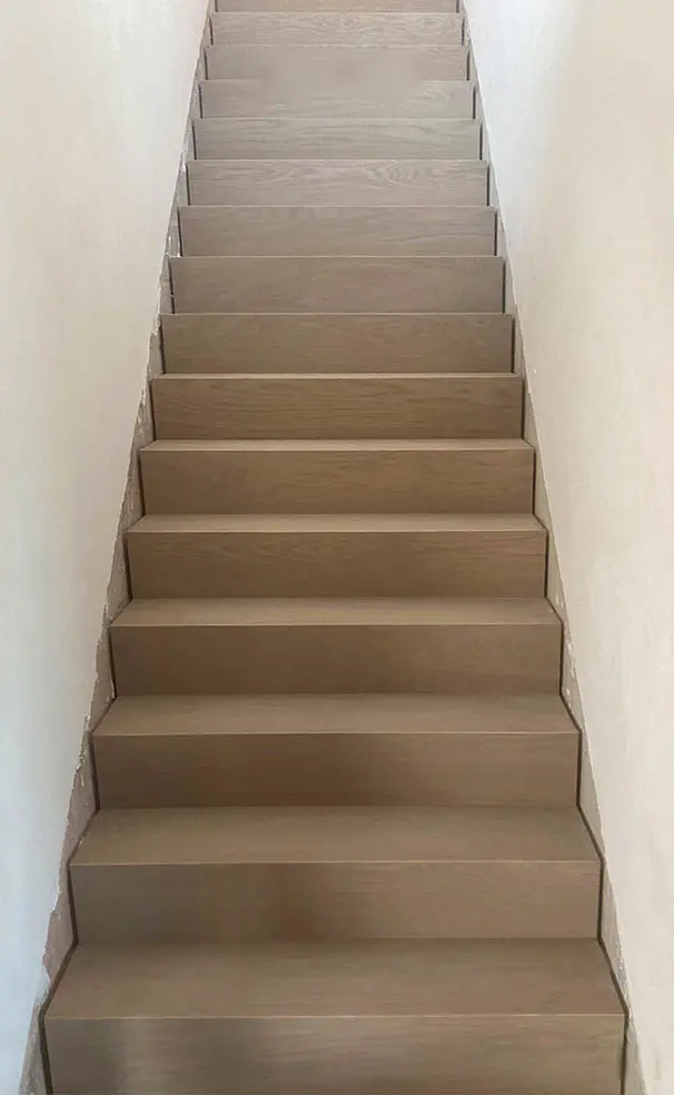 Staircase in bois gris
